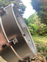 Load image into Gallery viewer, 1968 Ludwig Acrolite 14x5 Snare Drum