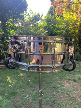 Load image into Gallery viewer, 1968 Ludwig Supraphonic 400